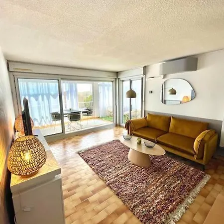 Апартаменты Le Nid Ensoleille - Centre Port